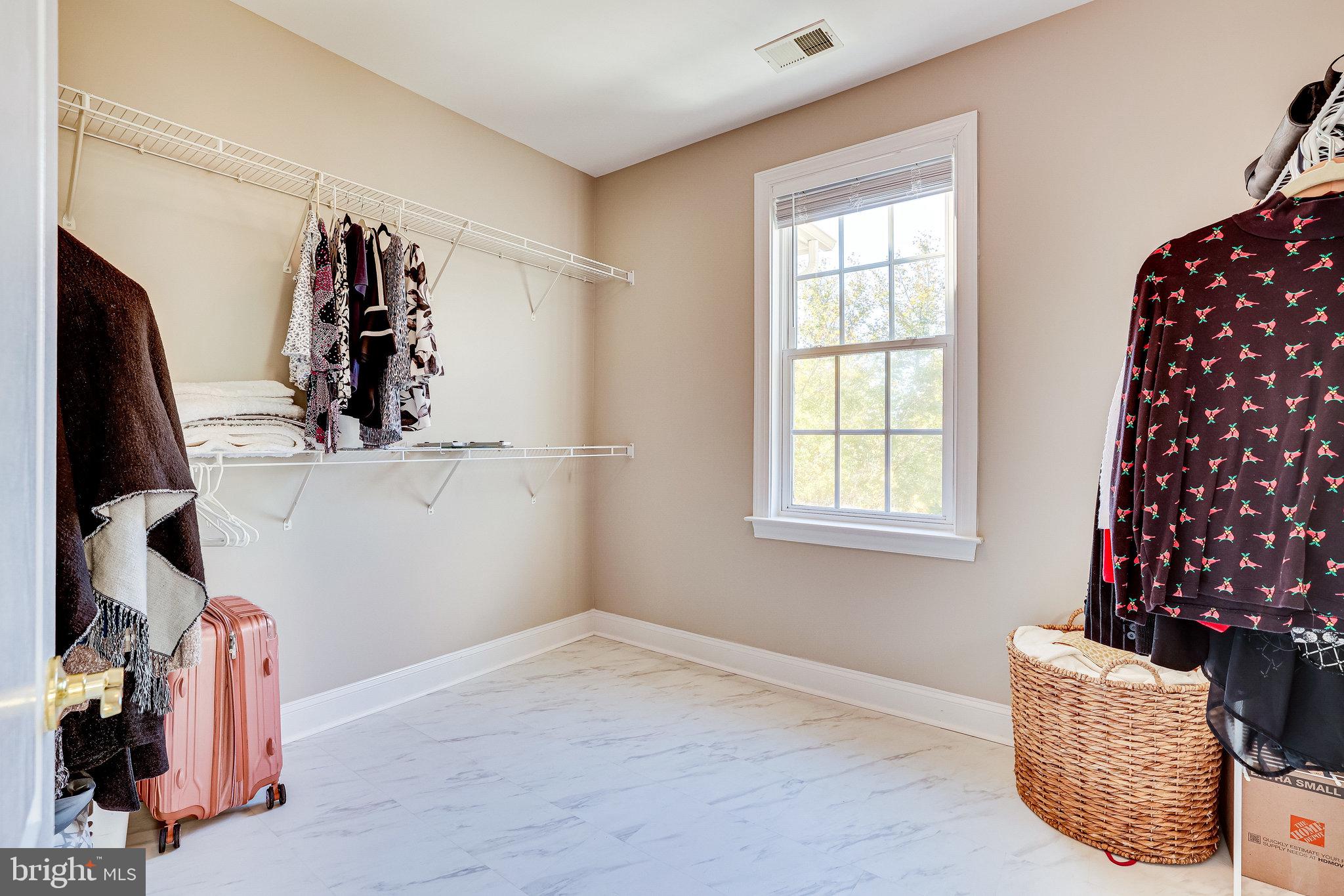 43645 Riverpoint Drive Leesburg, VA 20176 - Photo 63 of 88 Master Closet - new LVP flooring