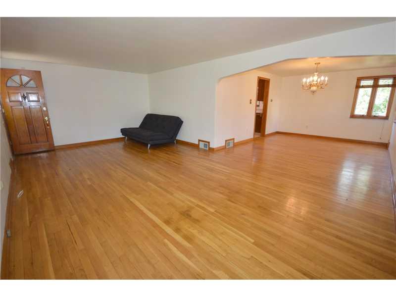 Living Room. 