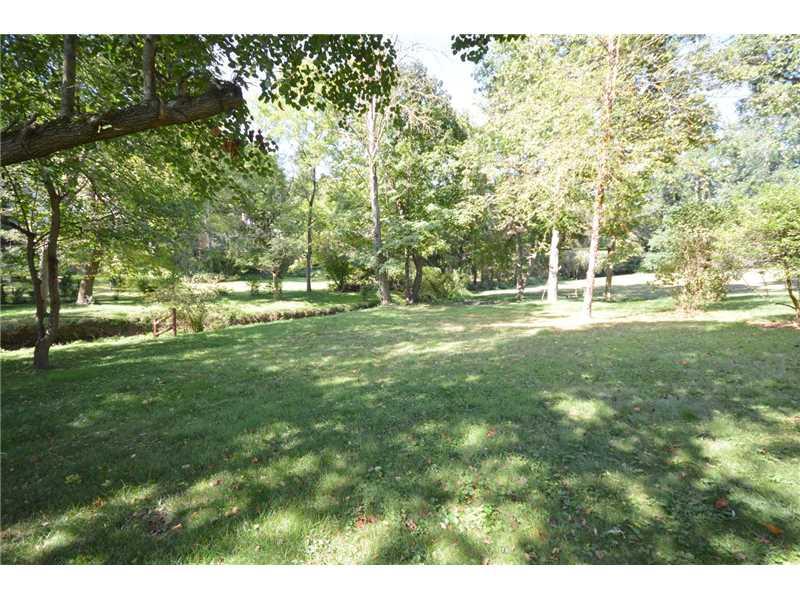 236 Hays Road Upper St. Clair, PA 15241 - Photo 21 of 23 Yard/Garden.