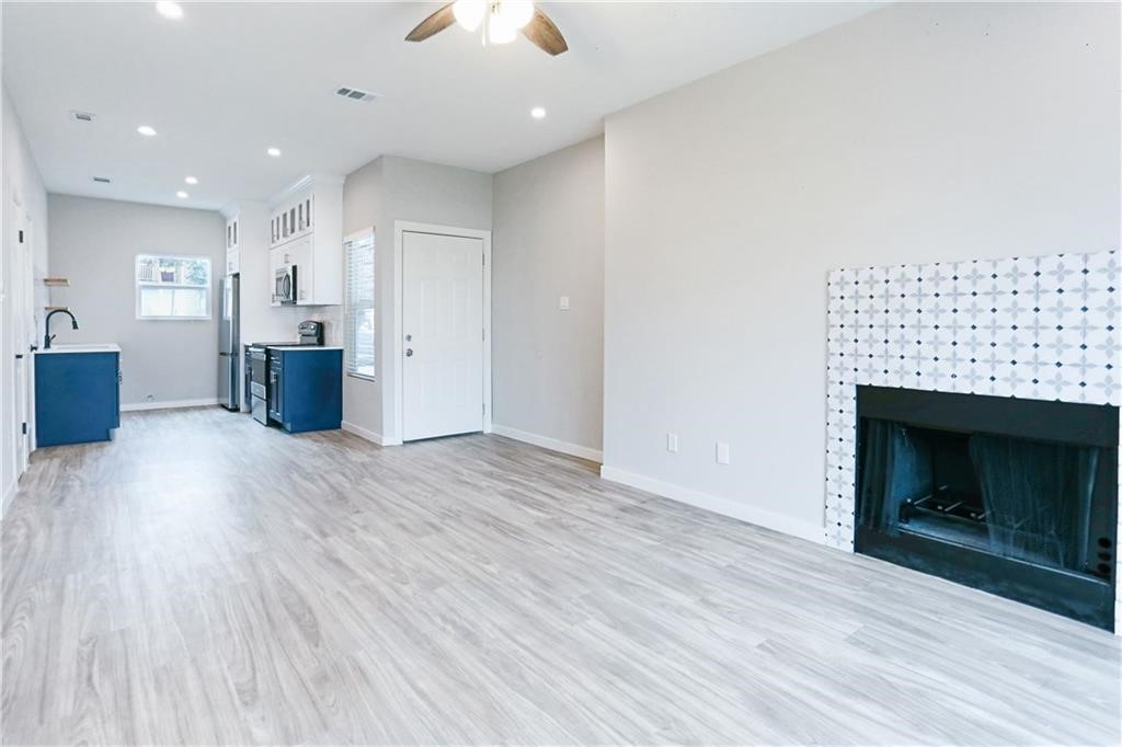 9504 Menchaca Road, Unit B Austin, TX 78748 - Photo 4 of 35