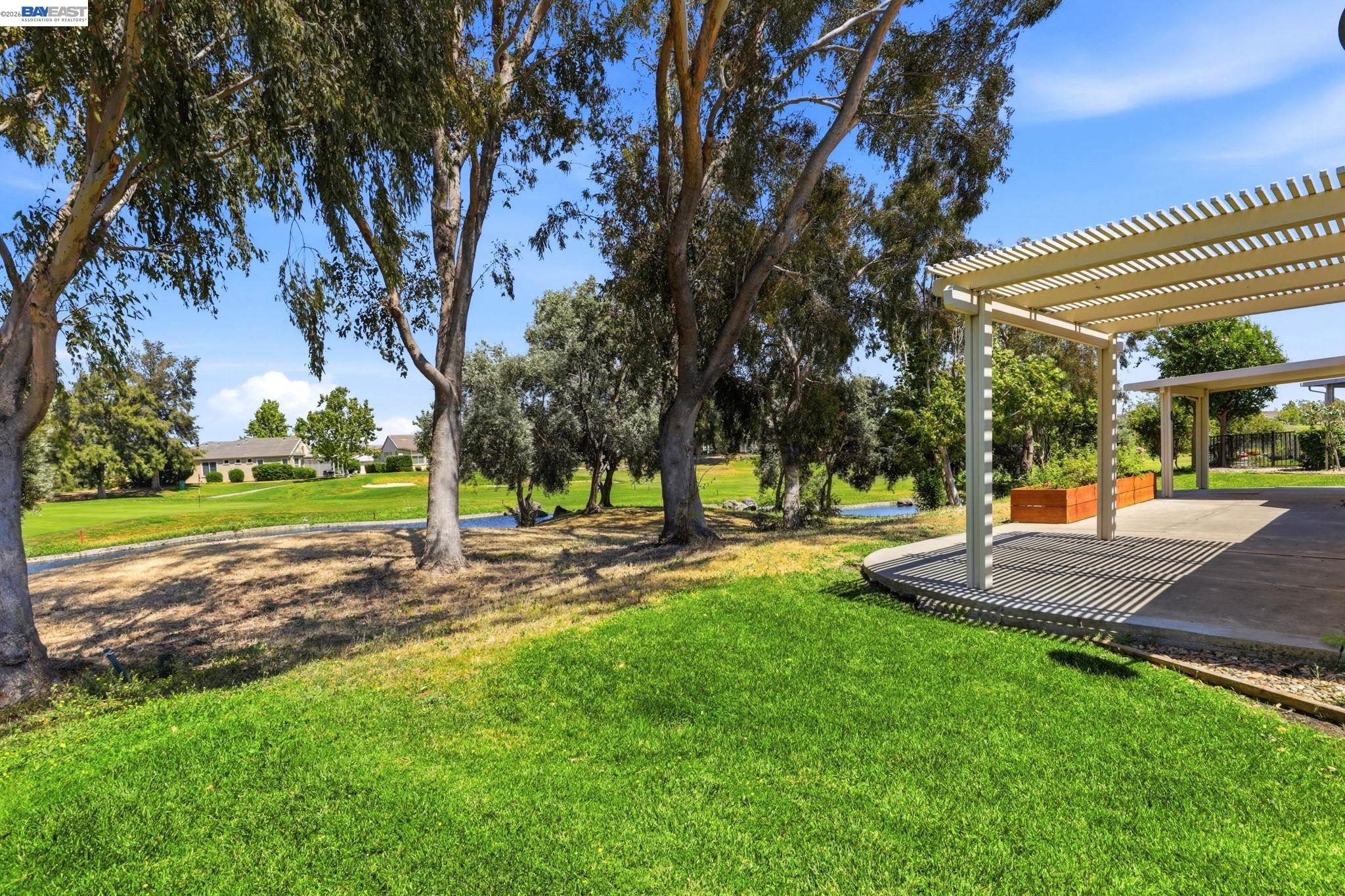 20 Arrowhead Court Rio Vista, CA 94571 - Photo 34 of 46 Overlooking the golf course