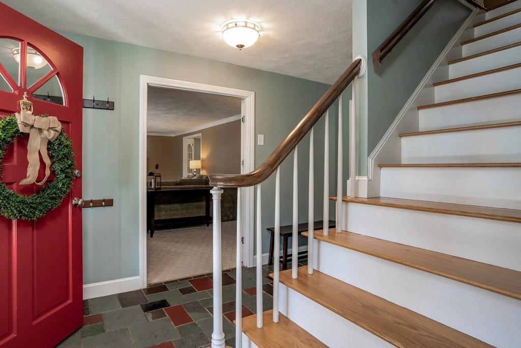 13 Gould Road Bedford, MA 01730 - Photo 16 of 39 Gallery Image 16