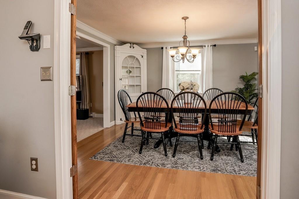 13 Gould Road Bedford, MA 01730 - Photo 5 of 39 Gallery Image 5