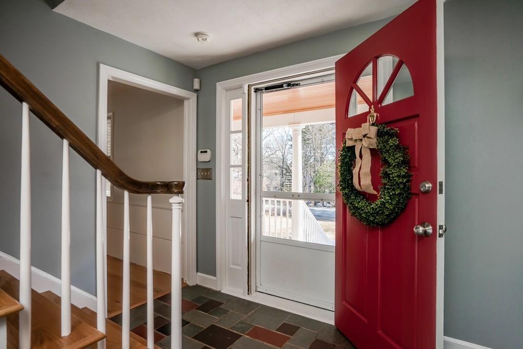 13 Gould Road Bedford, MA 01730 - Photo 7 of 39 Gallery Image 7