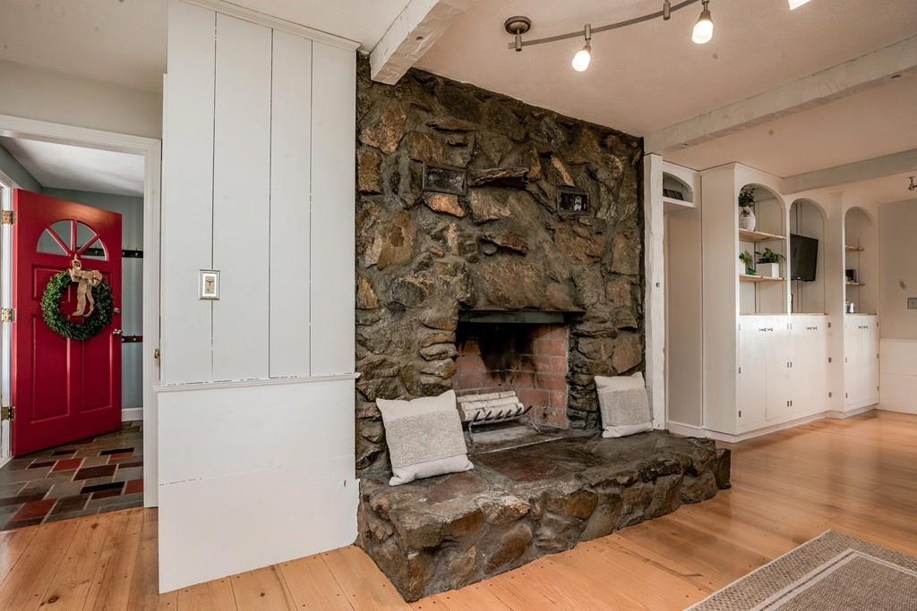 13 Gould Road Bedford, MA 01730 - Photo 8 of 39 Gallery Image 8