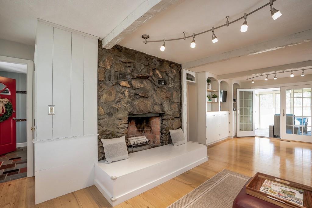 13 Gould Road Bedford, MA 01730 - Photo 9 of 39 Gallery Image 9