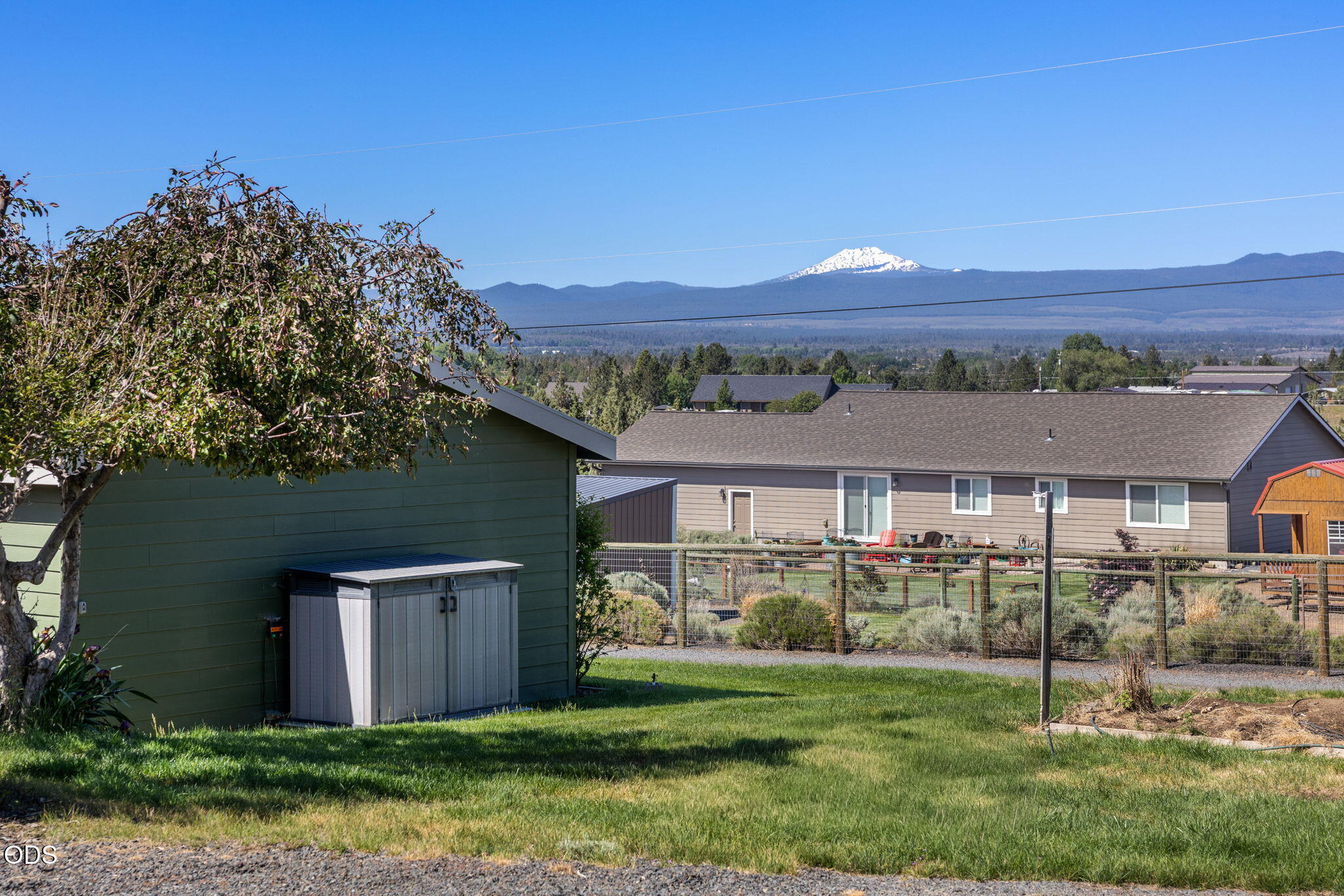 20810 89th Street Bend, OR 97703 - Photo 15 of 87