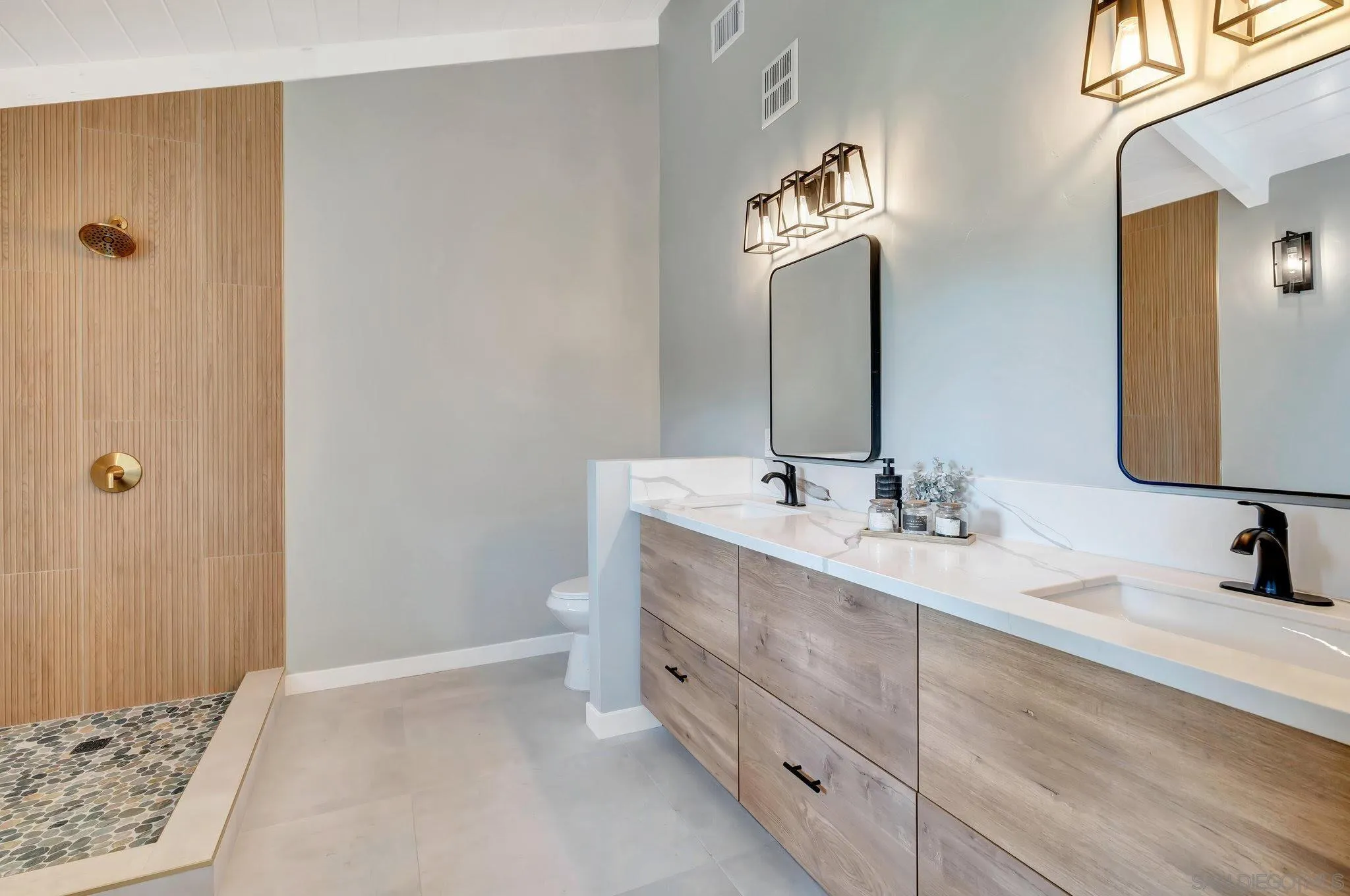 1349 Bonair Road Vista, CA 92084 - Photo 12 of 22