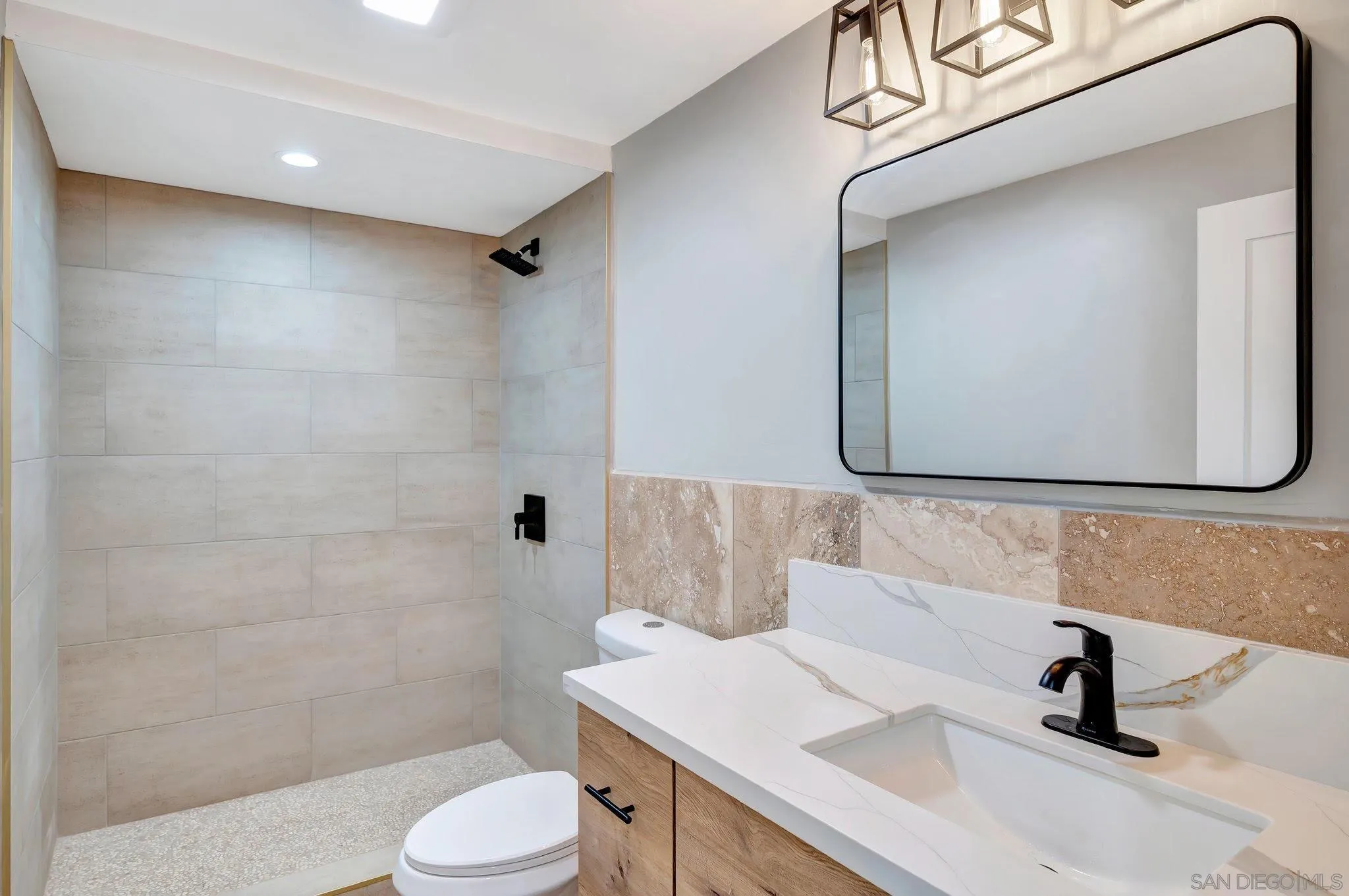 1349 Bonair Road Vista, CA 92084 - Photo 15 of 22