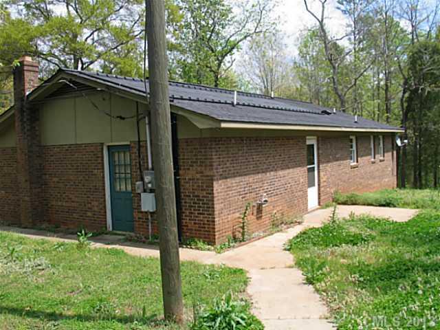 1033 Bethlehem Church Road Grover, NC 28073 - Photo 2 of 16