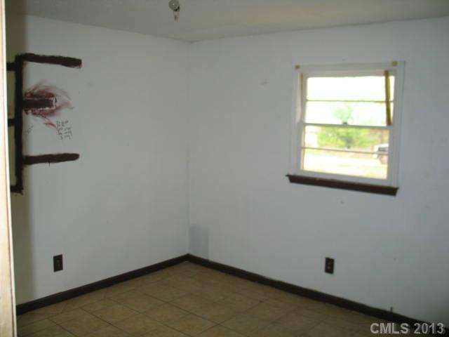 1033 Bethlehem Church Road Grover, NC 28073 - Photo 12 of 16
