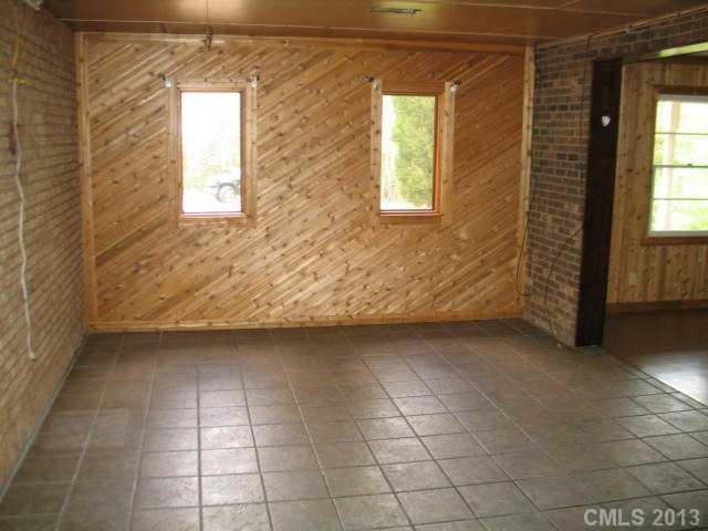 1033 Bethlehem Church Road Grover, NC 28073 - Photo 6 of 16