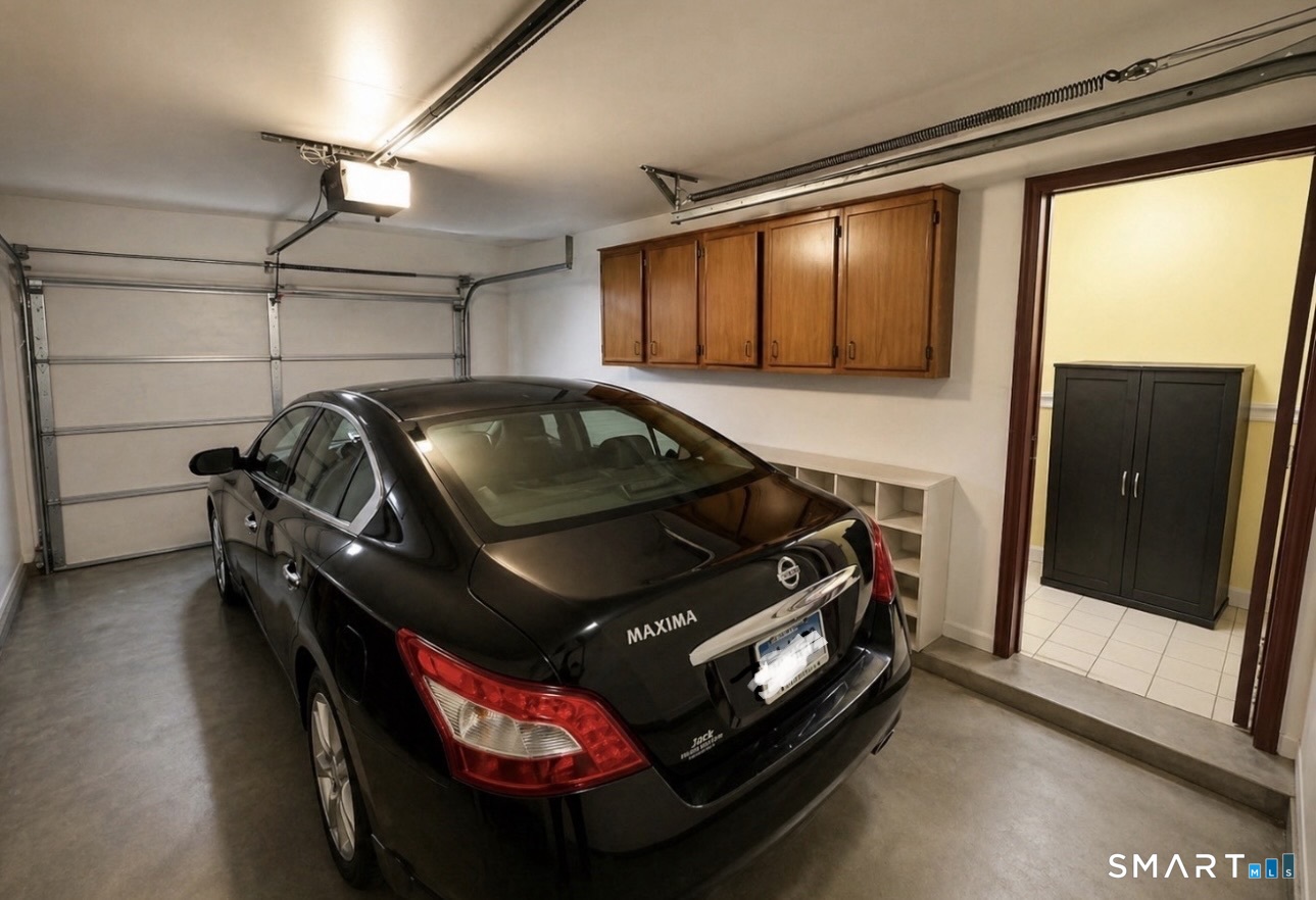 519 Scott Road, Unit 55 Waterbury, CT 06705 - Photo 4 of 20