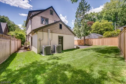 $1,598,000 | 30 Glenwood Drive, Short Hills, NJ 07078