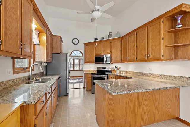 $439,000 | 16300 Chickadee Circle, Orland Park, IL 60467