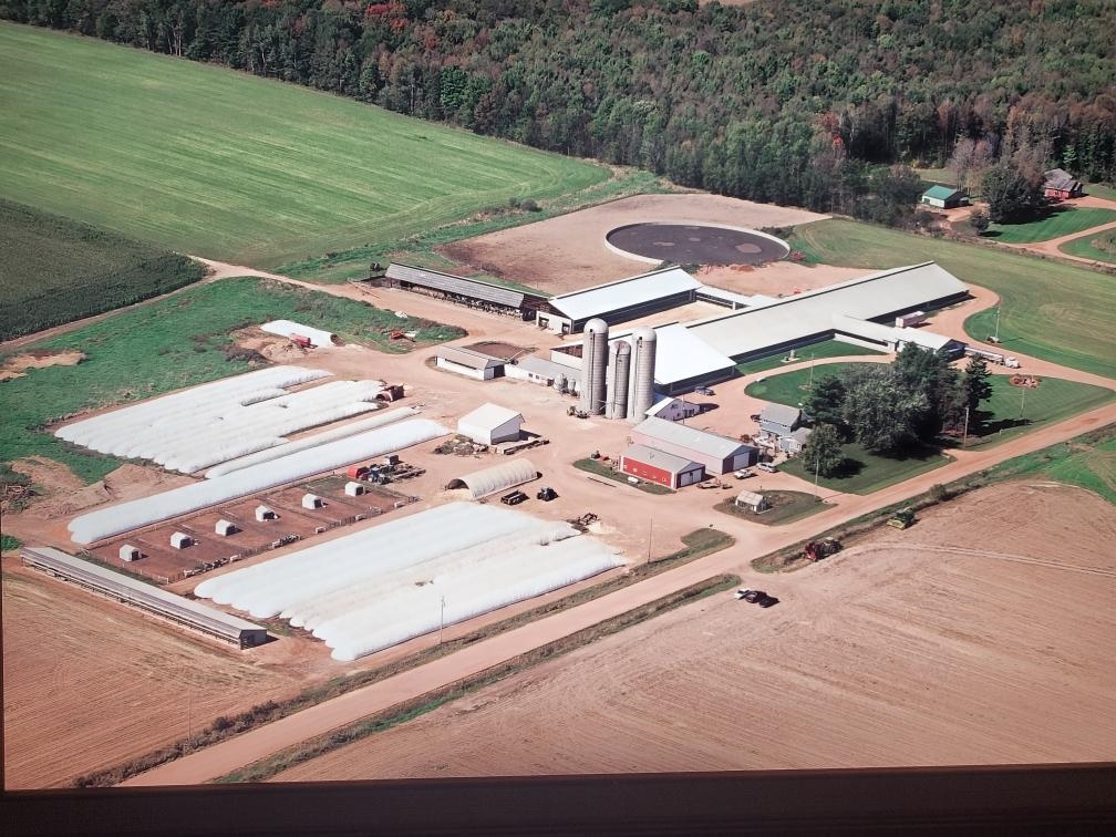 208784 River Run Road Stratford, WI 54484 - Photo 1 of 20