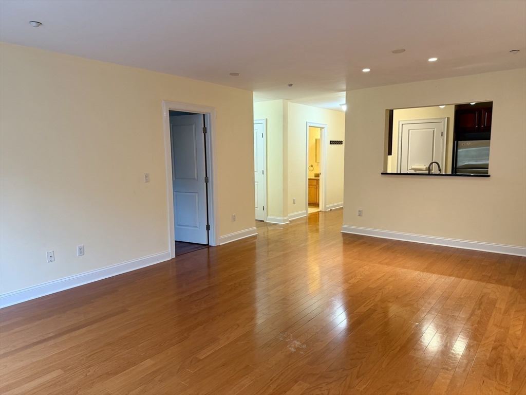 11 Cheriton Road, Unit 107 Boston, MA 02132 - Photo 12 of 26