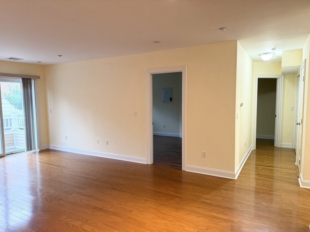 11 Cheriton Road, Unit 107 Boston, MA 02132 - Photo 13 of 26