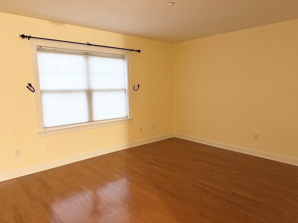 11 Cheriton Road, Unit 107 Boston, MA 02132 - Photo 18 of 26