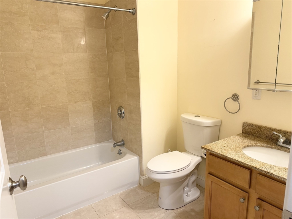 11 Cheriton Road, Unit 107 Boston, MA 02132 - Photo 9 of 26