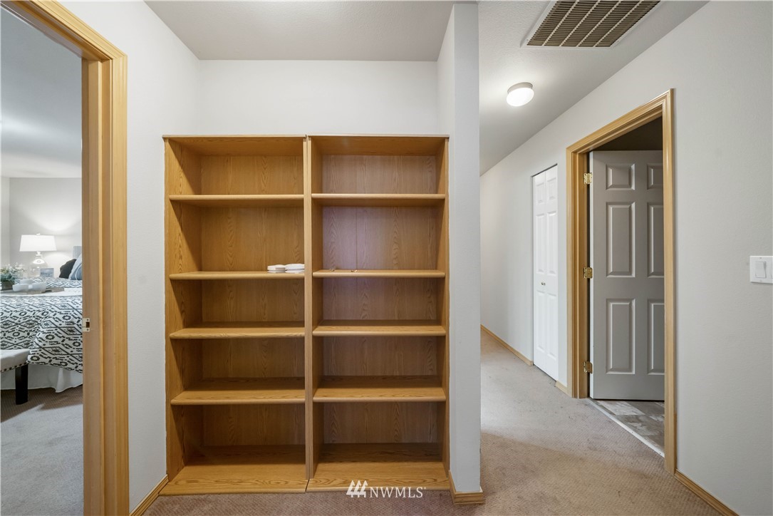 18012 67th Street East Sumner, WA 98391 - Photo 15 of 27