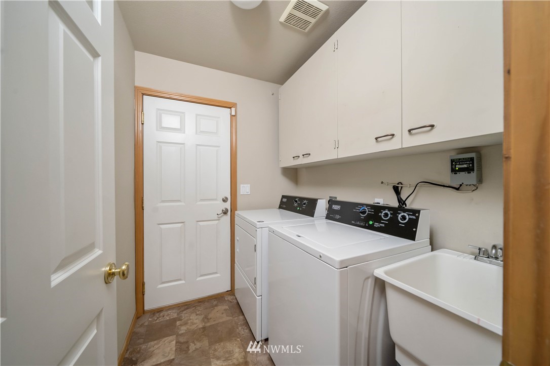 18012 67th Street East Sumner, WA 98391 - Photo 19 of 27