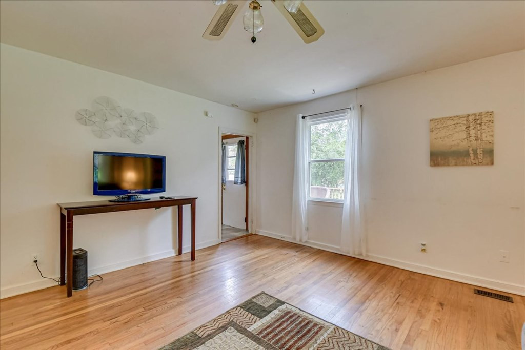 2410 Dickey Road Augusta, GA 30906 - Photo 6 of 26