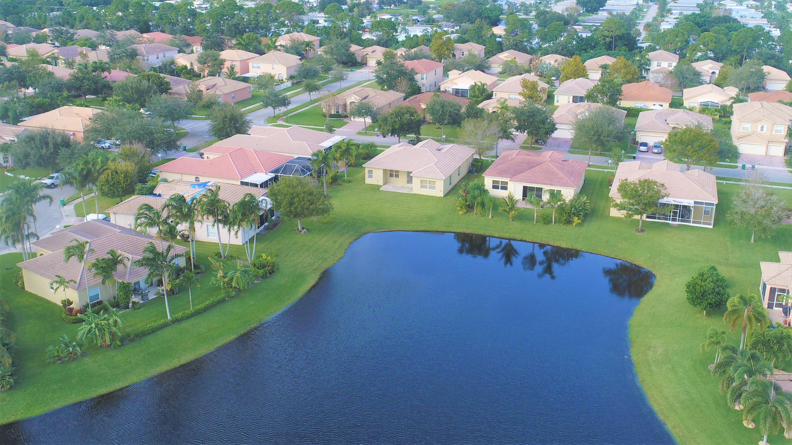 5908 Spanish River Road Fort Pierce, FL 34951 - Photo 37 of 62 D SE Far Up