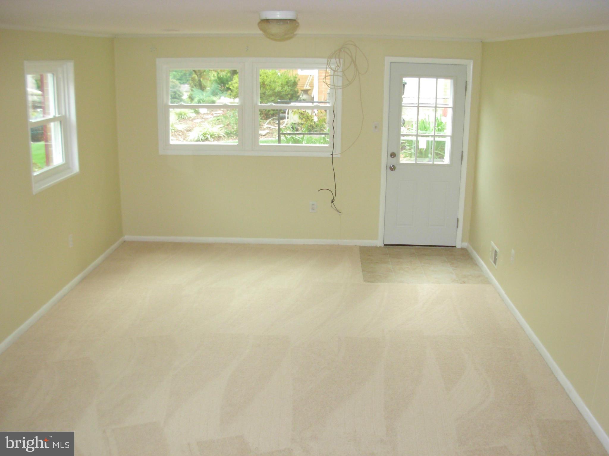6230 Greeley Boulevard Springfield, VA 22152 - Photo 18 of 30 Family Room