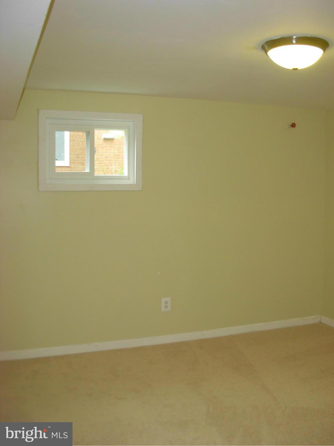 6230 Greeley Boulevard Springfield, VA 22152 - Photo 23 of 30 Interior (General)
