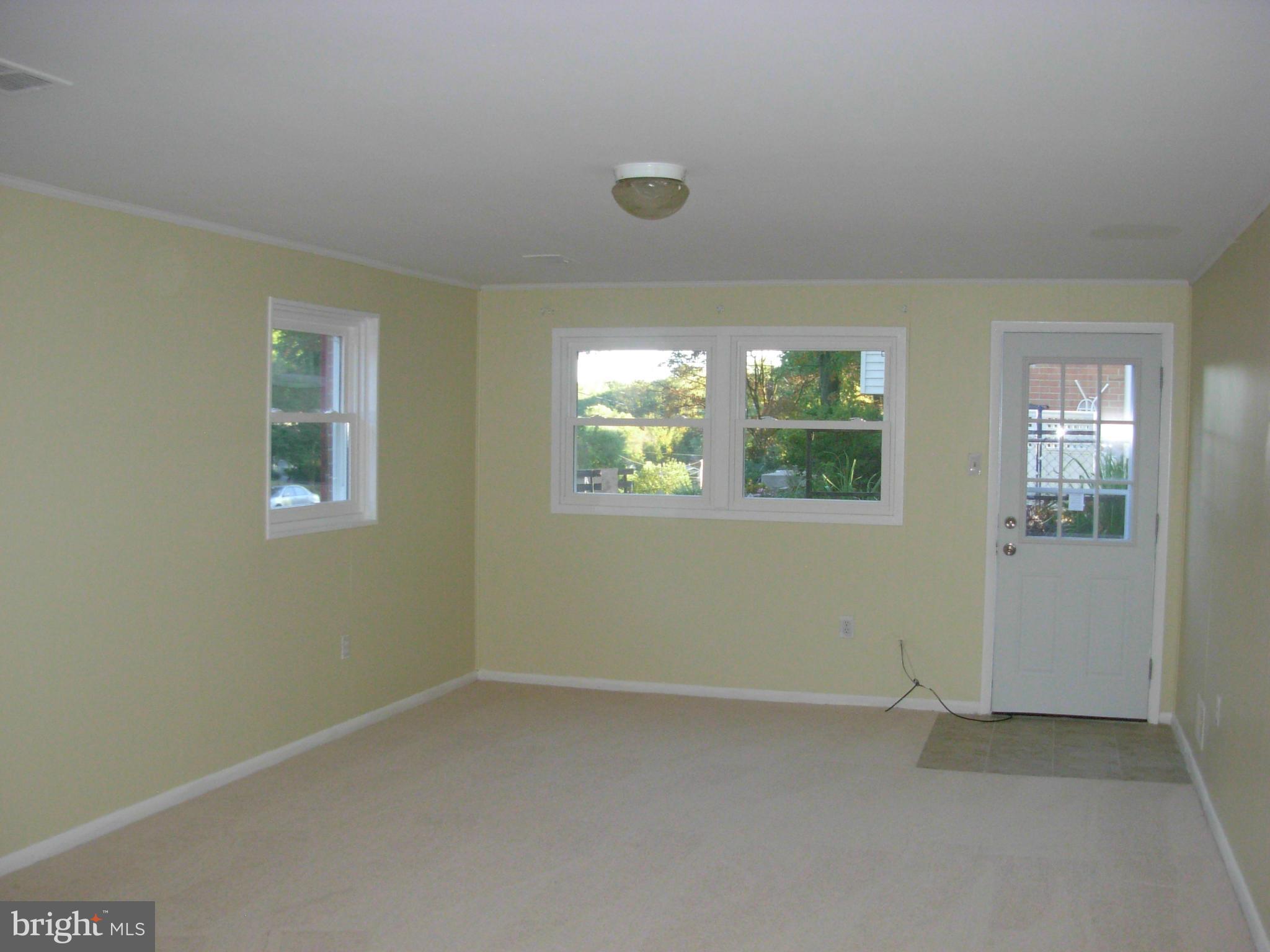 6230 Greeley Boulevard Springfield, VA 22152 - Photo 26 of 30 Family Room