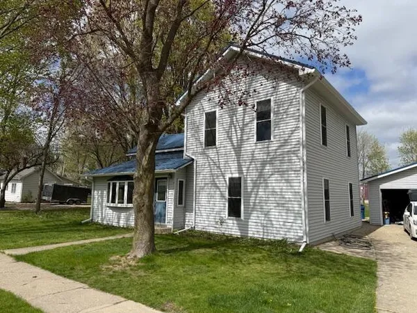 $234,900 | 419 Sherman Avenue, Lakeview, MI 48850