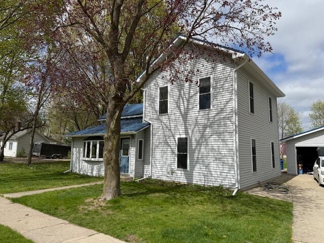 Undisclosed Address Lakeview, MI 48850 - Photo 3 of 17 IMG_6921