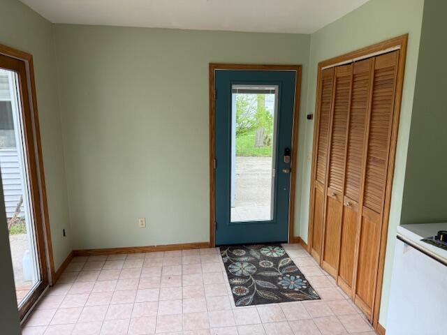 Undisclosed Address Lakeview, MI 48850 - Photo 4 of 17 IMG_6904