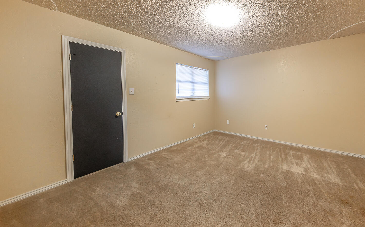 4828 73rd Street Lubbock, TX 79424 - Photo 12 of 23 a view of an empty room