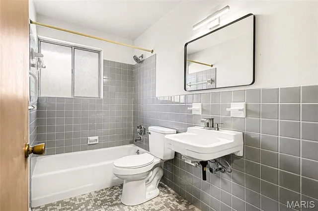 $125,000 | 10515 Alliance Drive, Dellwood, MO 63136