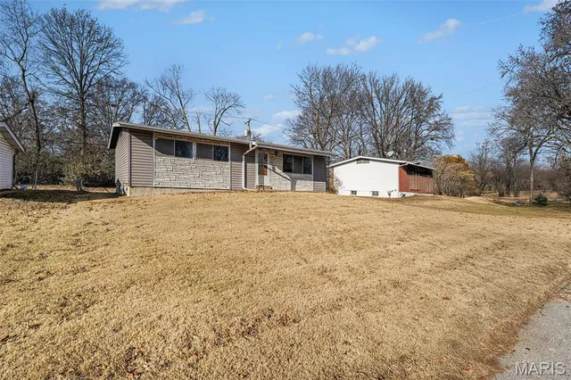$123,000 | 10515 Alliance Drive, Dellwood, MO 63136