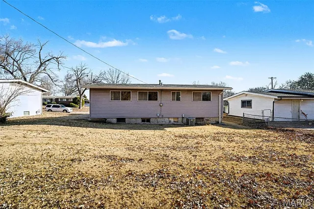 $123,000 | 10515 Alliance Drive, Dellwood, MO 63136