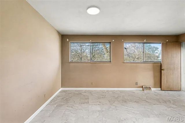 $123,000 | 10515 Alliance Drive, Dellwood, MO 63136