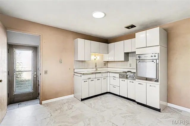 $125,000 | 10515 Alliance Drive, Dellwood, MO 63136