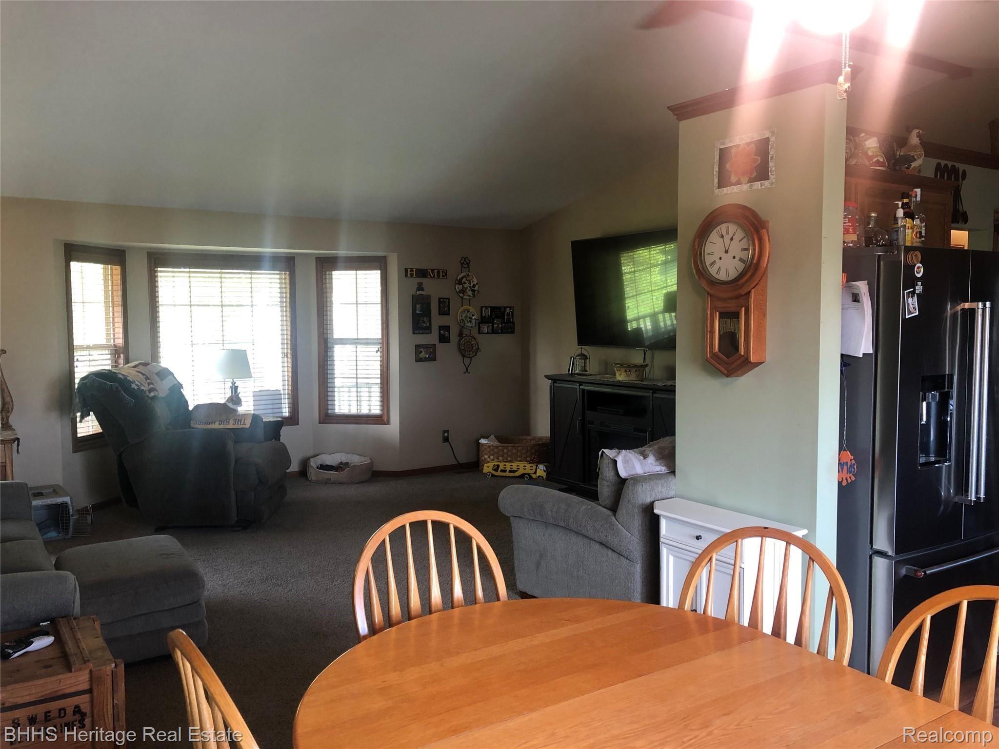 11748 Britton Road Byron, MI 48418 - Photo 10 of 24 IMG_5619.JPG