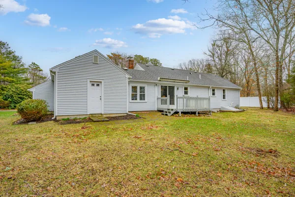 $639,500 | 5 Duchess Drive, Sandwich, MA 02563