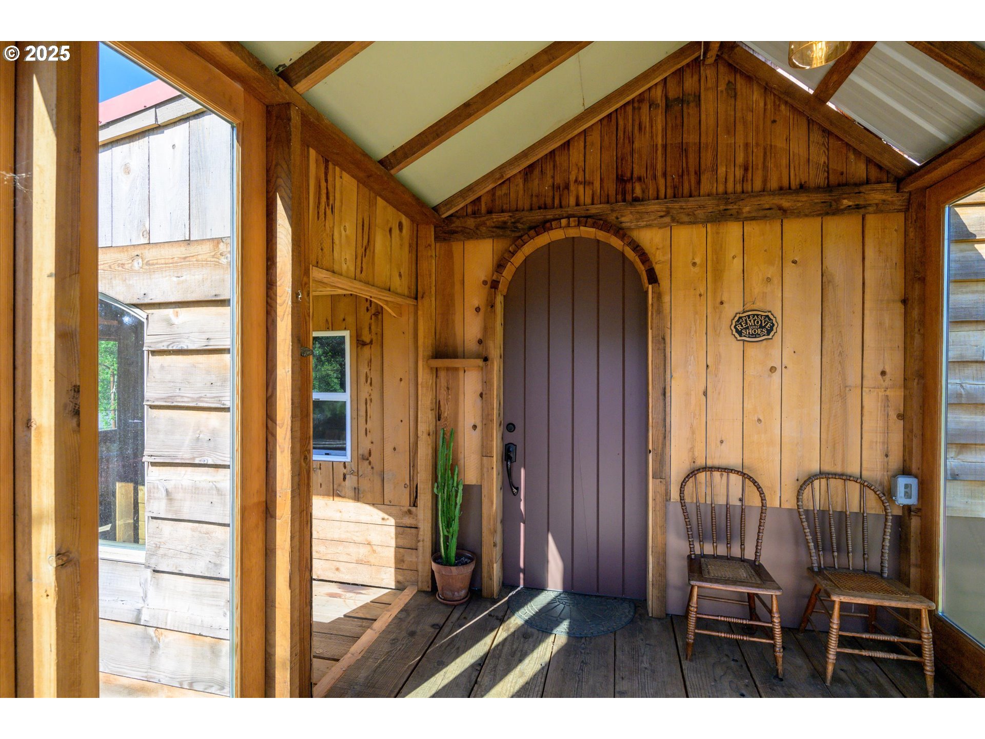 1172 Old Town Loop Road Oakland, OR 97462 - Photo 5 of 48 Gallery Image 5