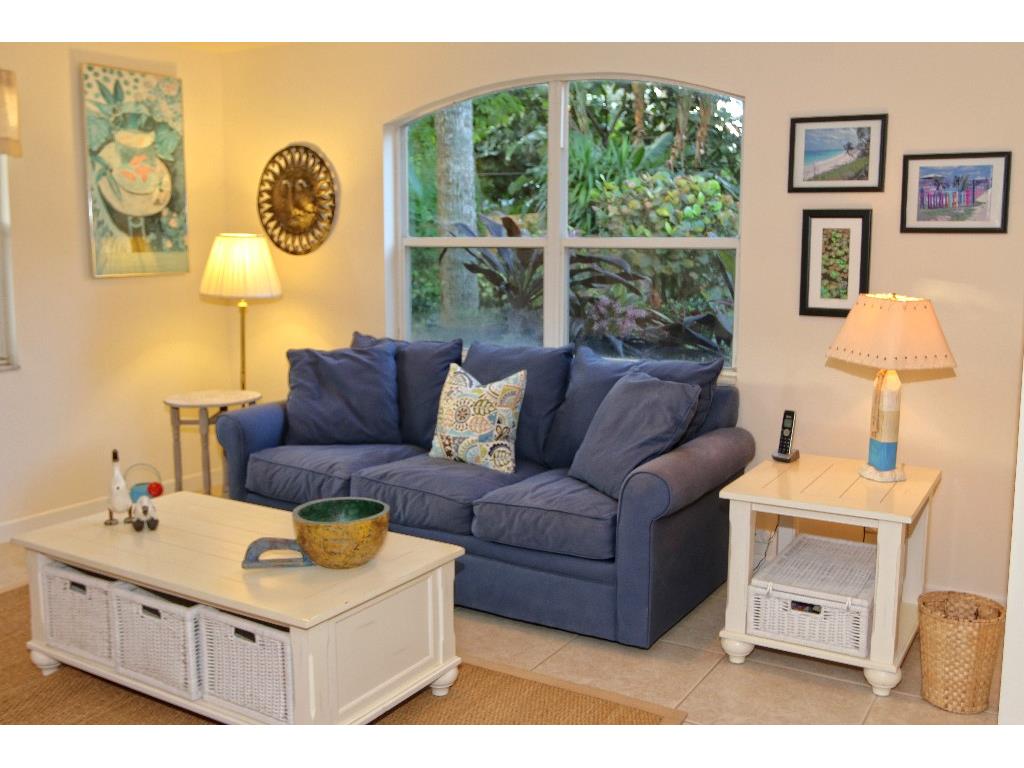 605 Holly Road Vero Beach, FL 32963 - Photo 12 of 36 Gallery Image 12