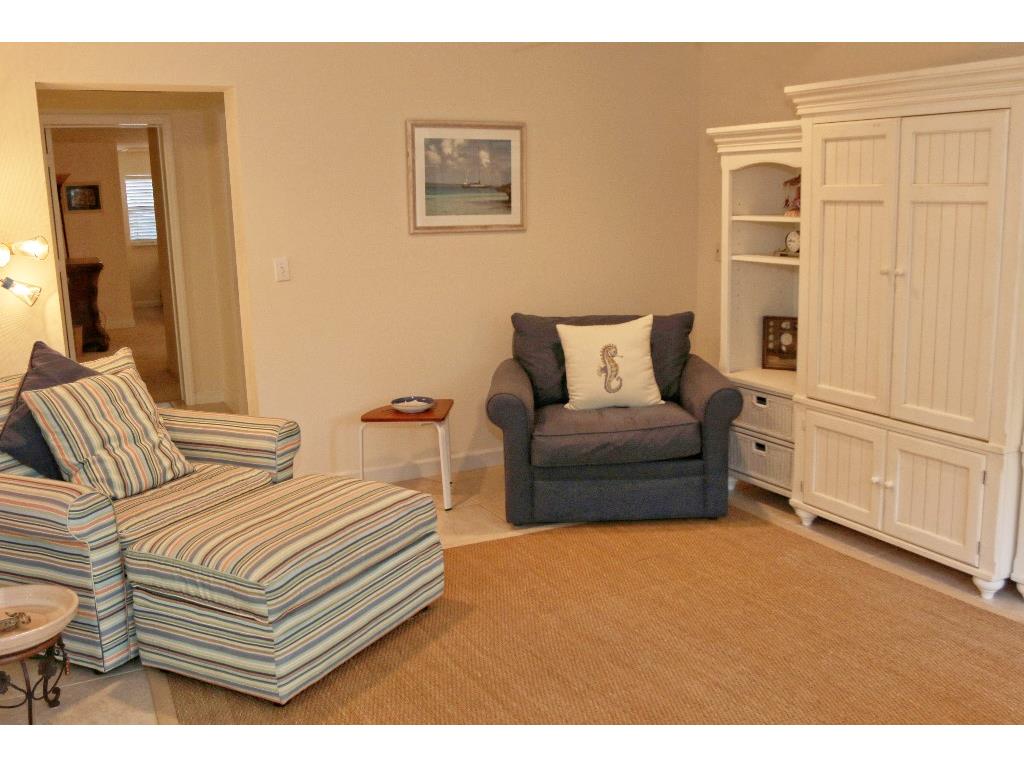605 Holly Road Vero Beach, FL 32963 - Photo 13 of 36 Gallery Image 13