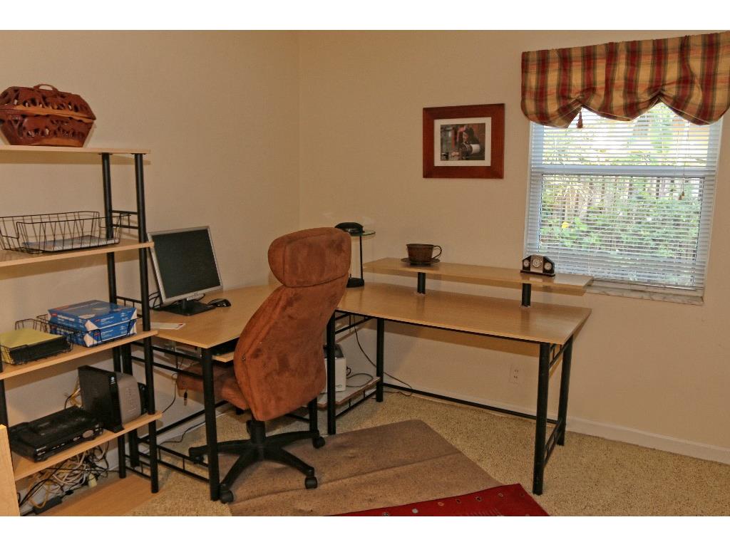 605 Holly Road Vero Beach, FL 32963 - Photo 17 of 36 Gallery Image 17