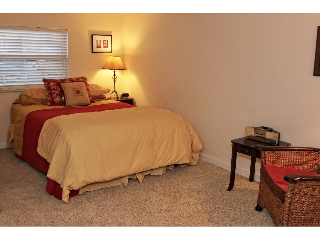 605 Holly Road Vero Beach, FL 32963 - Photo 21 of 36 Gallery Image 21