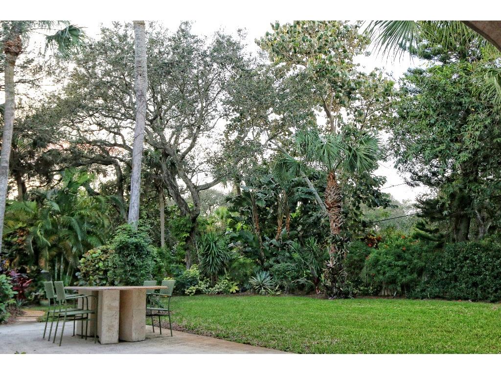 605 Holly Road Vero Beach, FL 32963 - Photo 29 of 36 Gallery Image 29