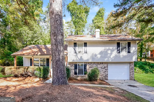 $2,065 | 4276 Old Lake Drive, Decatur, GA 30034
