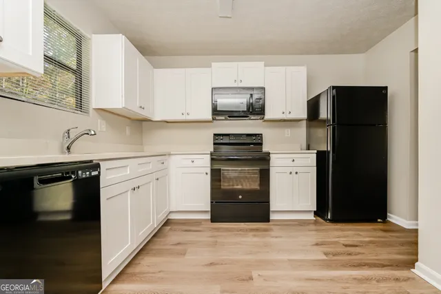 $2,065 | 4276 Old Lake Drive, Decatur, GA 30034